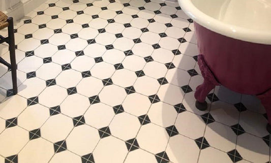 Sue's Sleek Victorian Vintage Bathroom