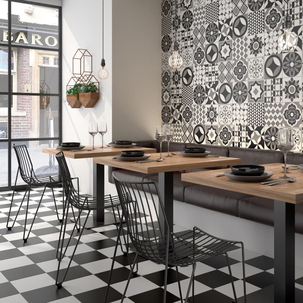 Mugat Black Small Square Tiles