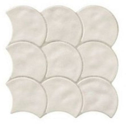 Scale White Scallop Tiles
