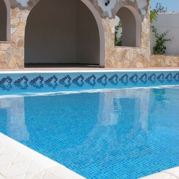 Olas Border Swimming Pool Edge Tiles