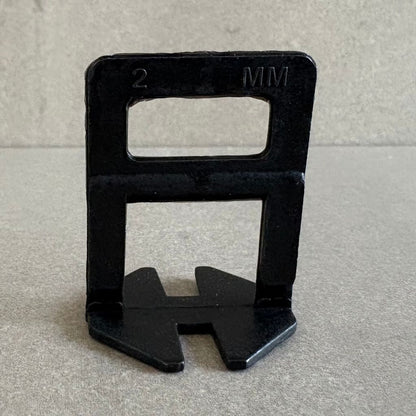 Black Tile Levelling Clips - 2mm
